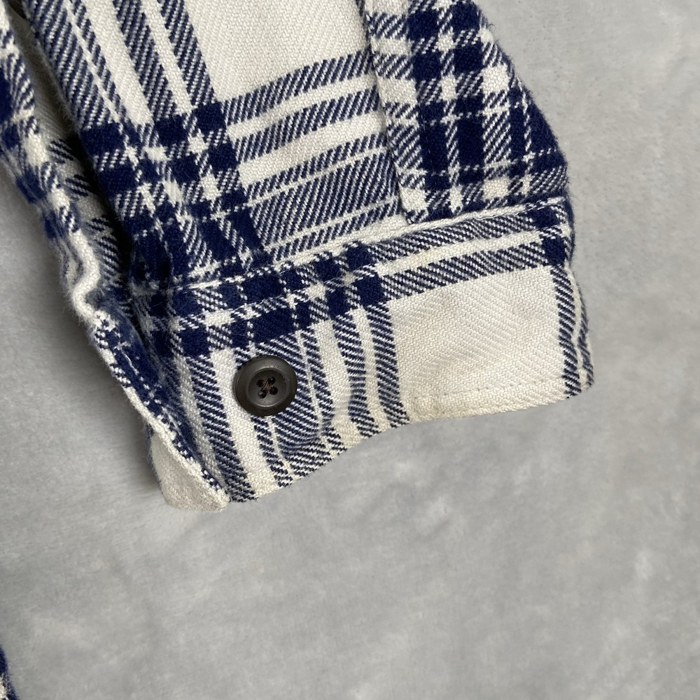 Patagonia Shirt men's Large Fjord Flannel Button Up Long Sleeve Organic Cotton - Picture 11 of 16